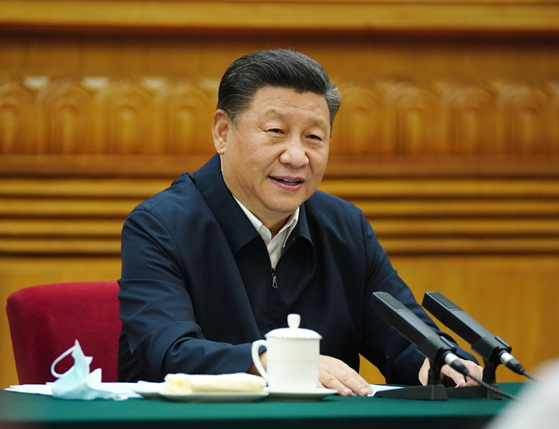 7月21日，中共中央總書記、國(guó)家主席、中央軍委主席習(xí)近平在京主持召開企業(yè)家座談會(huì)并發(fā)表重要講話。新華社記者 鞠鵬 攝